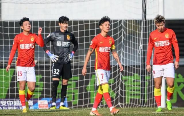 开云在线开户平台-股改等待奇迹球员去留难定 广州队未来在何方？