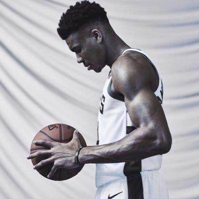 1666251889131008899.jpg RdW-268B_400x400.jpg