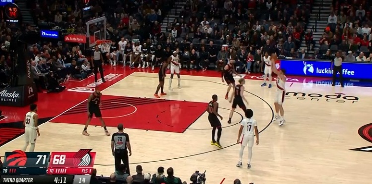 开云体育登录入口-重炮！克林根再获空位 三分命中帮助球队扳平比分